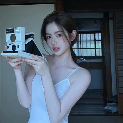 群莺乱飞